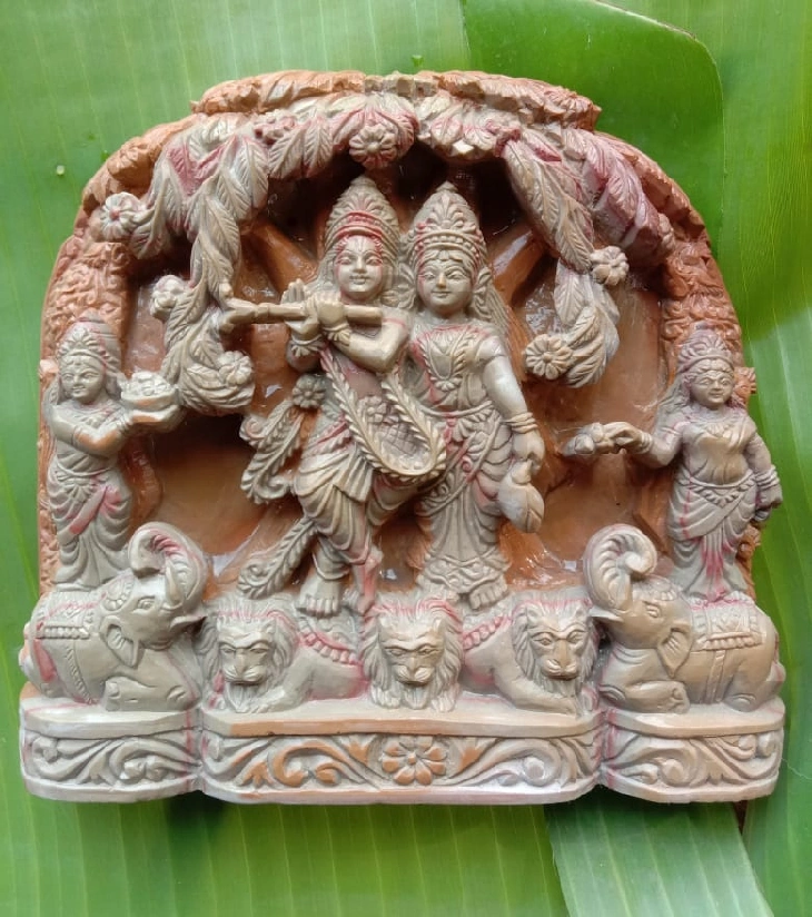 Premium Authentic Handmade Soapstone Carving – Radha Krishna Under Kadamba Tree (7