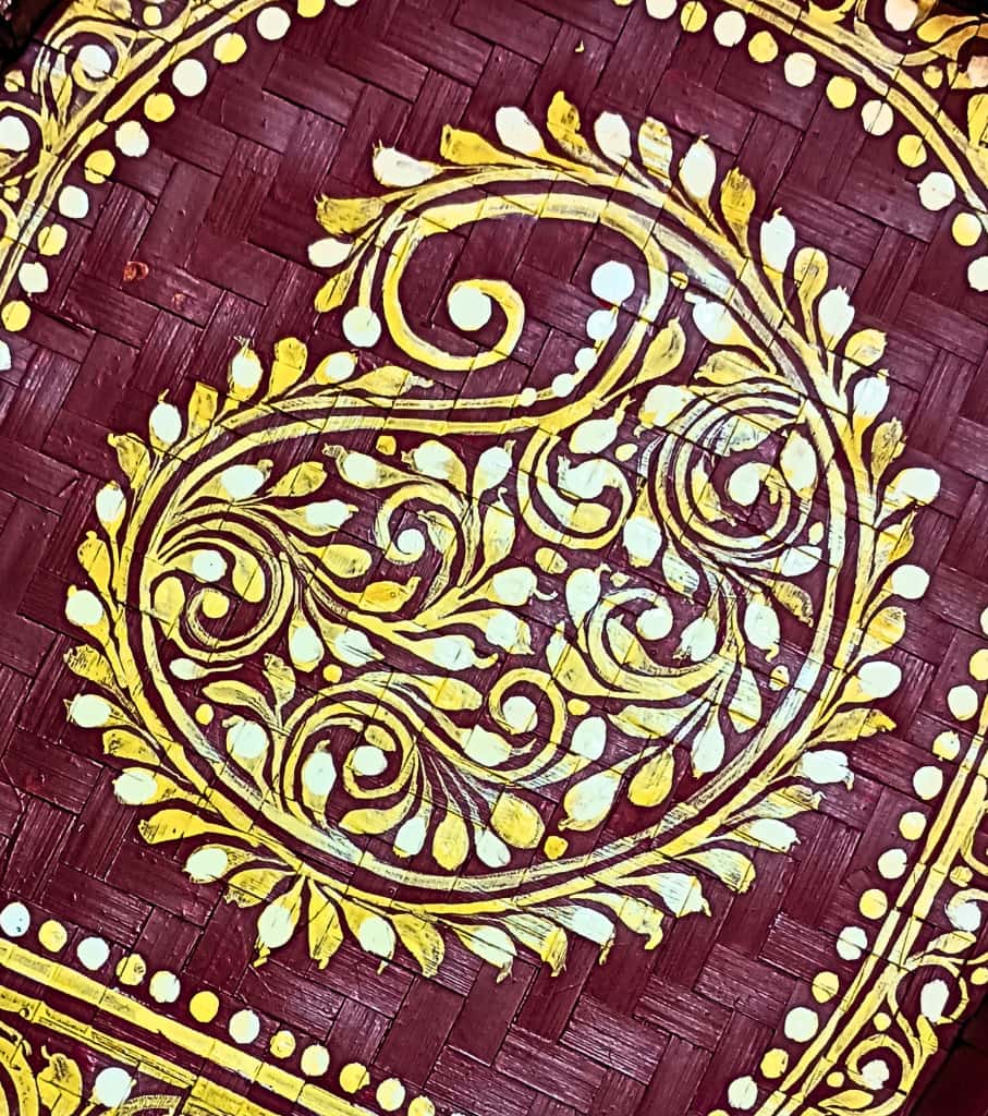 Premium Authentic Hand-Painted Bamboo Kulo (14×11″) – Bengali Borondala Platter for Wedding Rituals & Decor