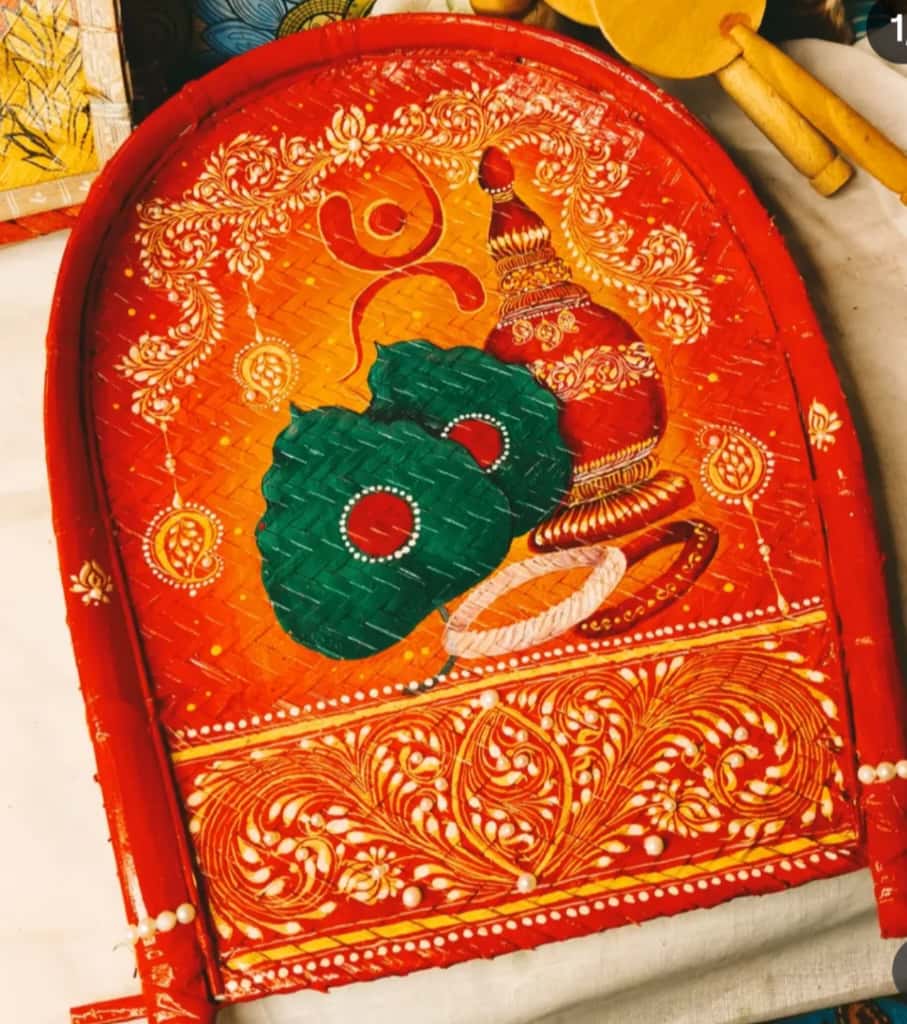 Premium Authentic Hand-Painted Bamboo Kulo (14×11″) – Bengali Borondala Platter for Wedding Rituals & Decor