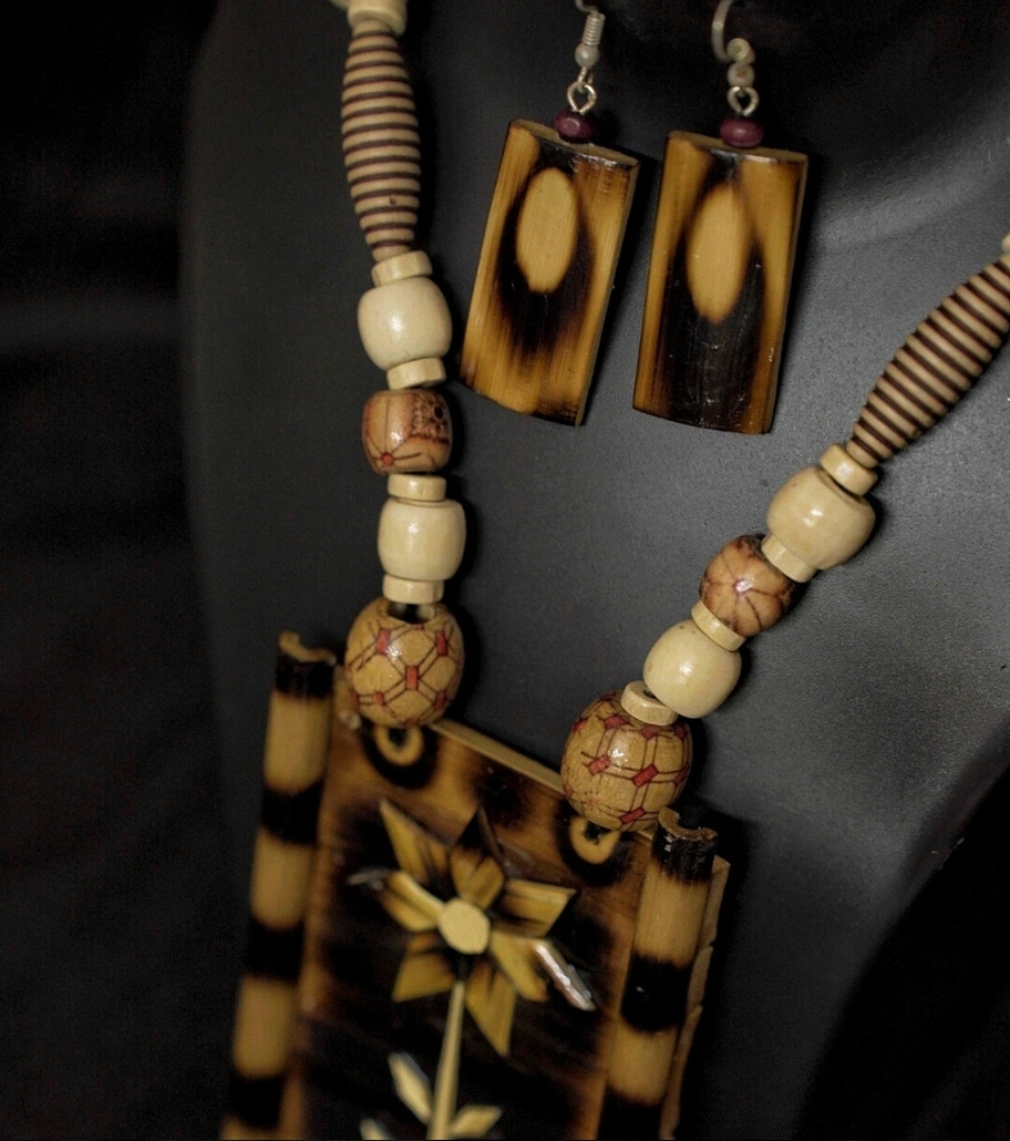 Premium Handmade Eco-Friendly Jewelry – Rustic Bamboo Floral Necklace Set (The Earthing Elegance)