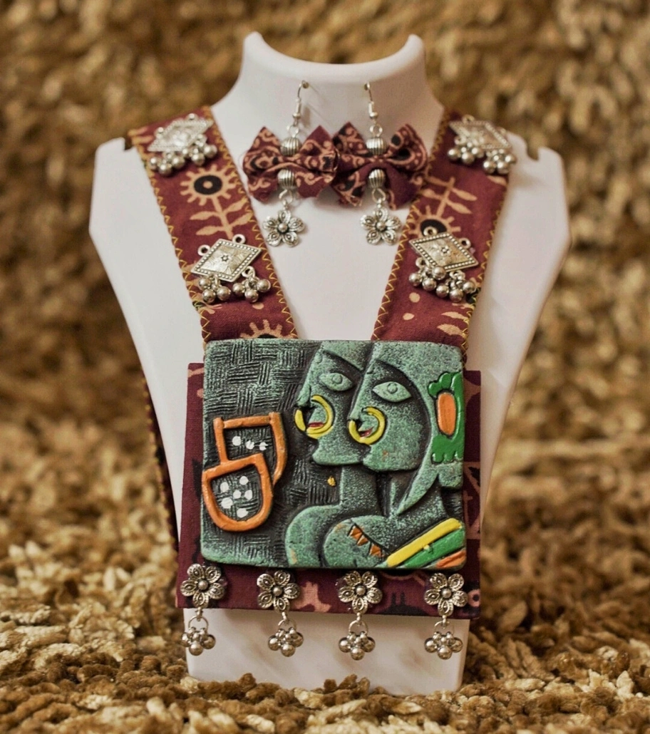 Premium Handmade Mixed-Media Jewelry – Premrang Tribal Love Necklace Set