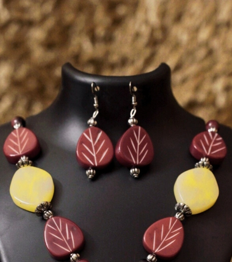 Premium Handmade Terracotta-Style Jewelry – Nritya Devata Tribal Art Necklace Set