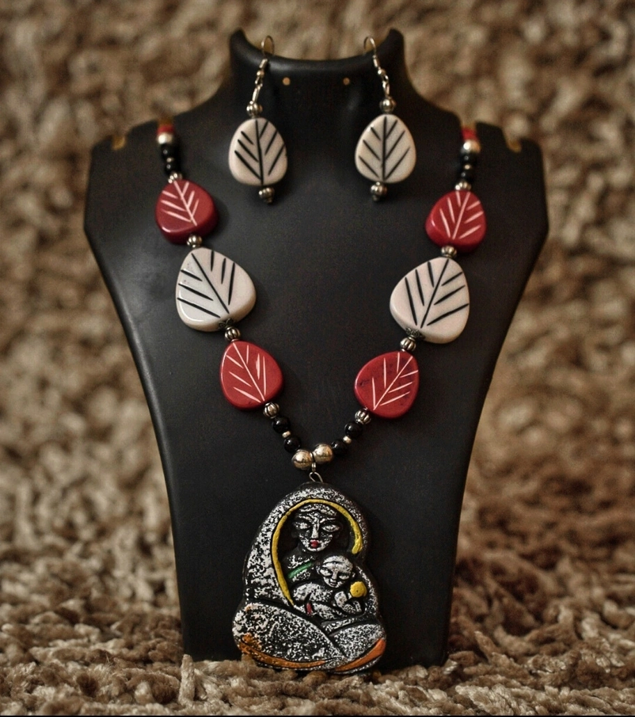 Premium Handmade Terracotta-Style Jewelry – Mother's Embrace Tribal Necklace Set