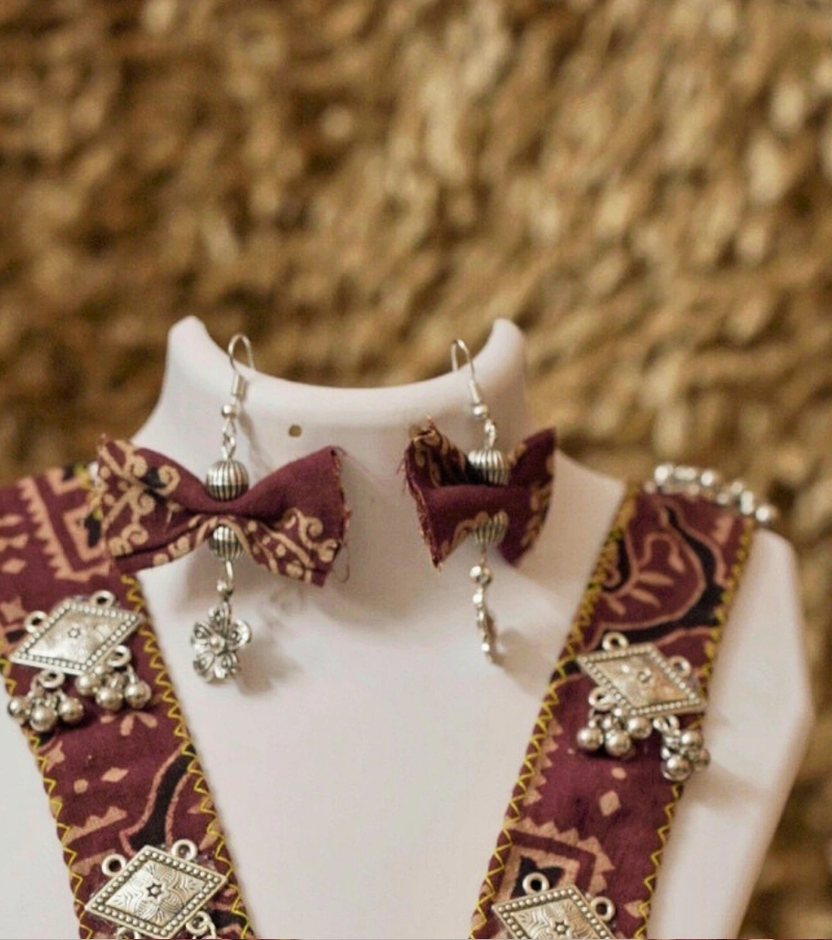 Premium Handmade Mixed-Media Jewelry – Madhurya Tribal Art Necklace Set