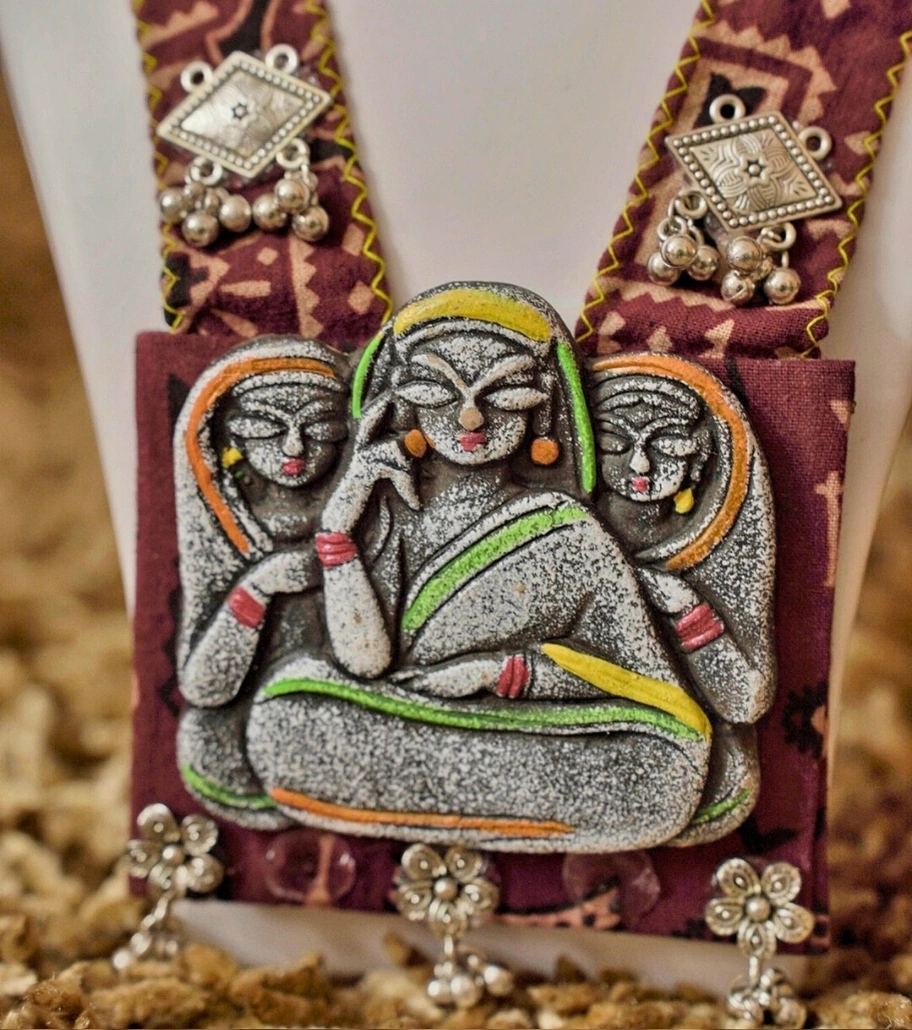 Premium Handmade Mixed-Media Jewelry – Madhurya Tribal Art Necklace Set