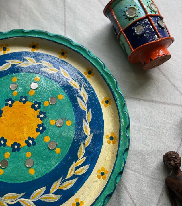 Premium Handcrafted Folk Art Decor – "Palette Whirl" Decorative Plate by Innocent Hand