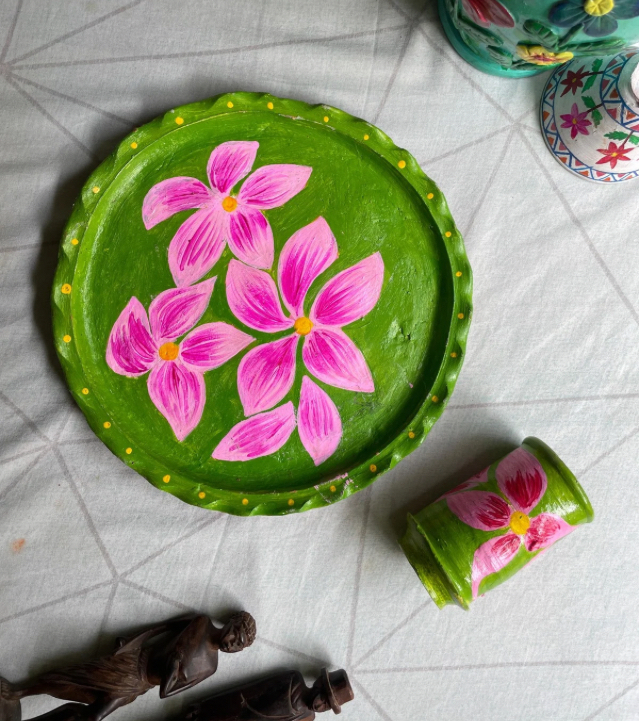 Premium Handcrafted Folk Art Decor – "Palette Whirl" (Tropical Floral Motif) Decorative Plate by Innocent Hand