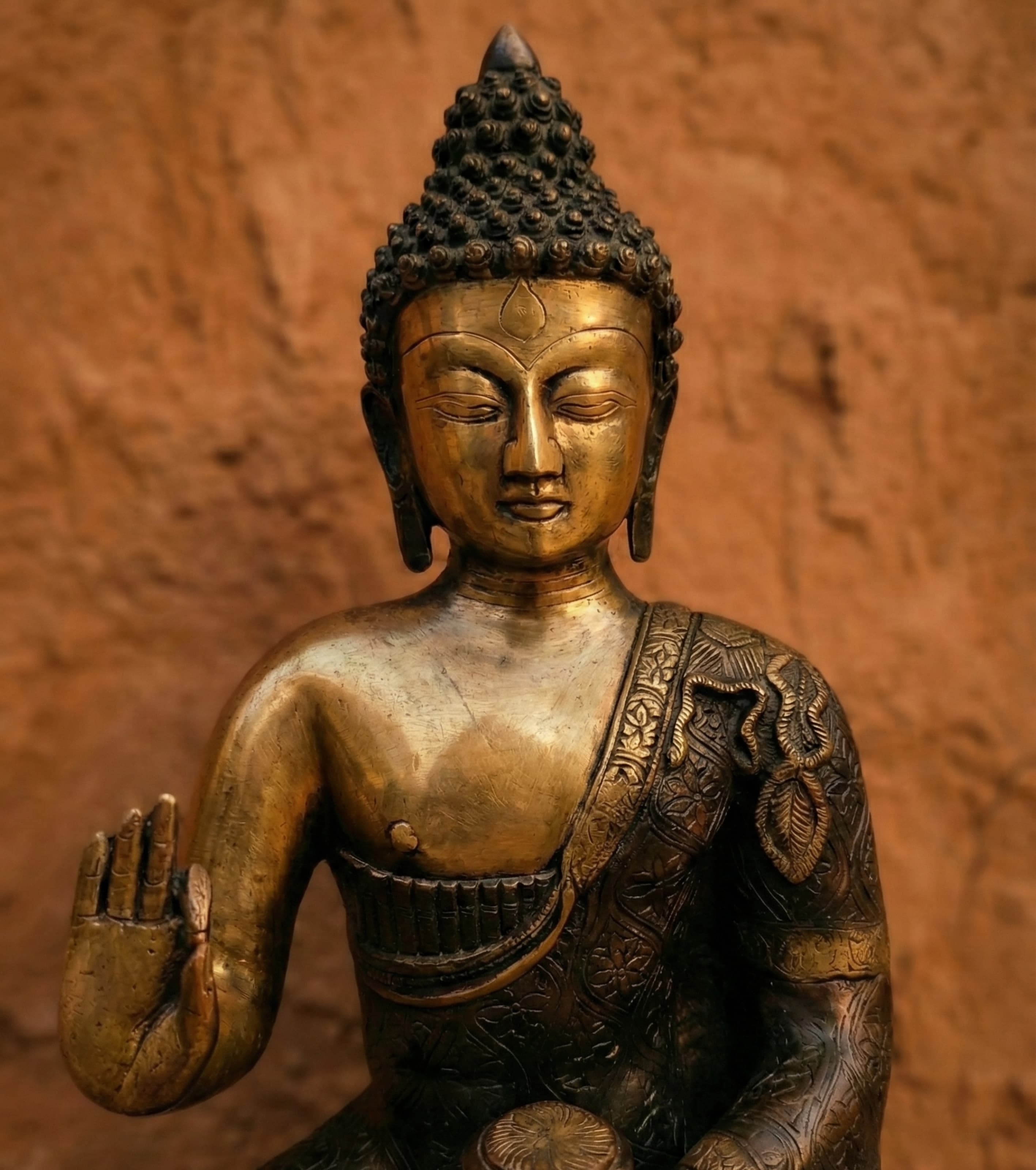 Buddha on Elevated Pedestal(20")