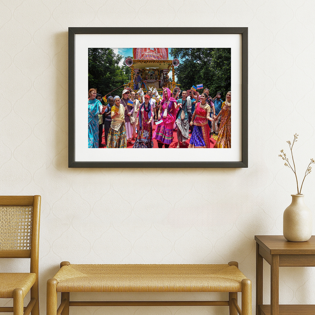 Premium Cultural Art Print – Rath Yatra: Kolkata, West Bengal by Sayantan Sengupta (8"x12") | Indi Temptation