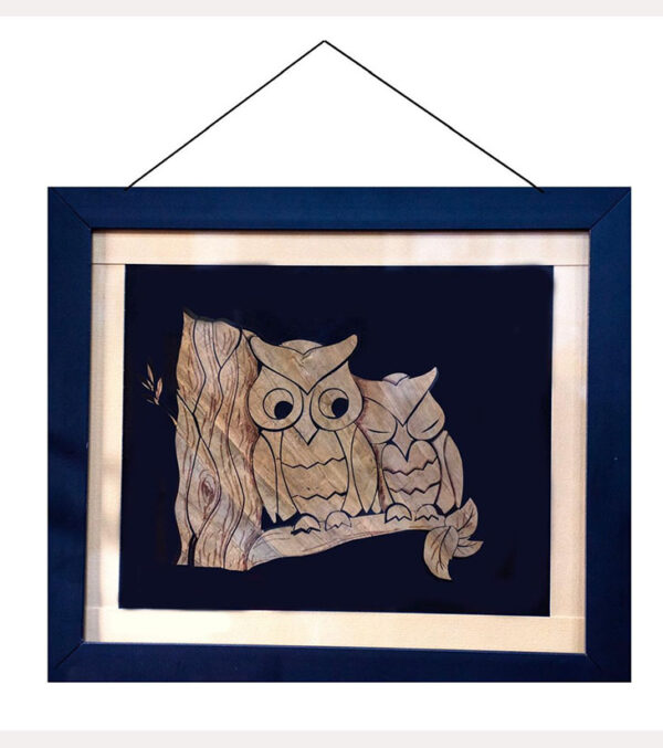 Rustic Owl Wall Art – Framed Nature Elegance- material -Pressed Kachuripana flesh (water hyacinth fiber)