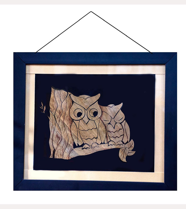 Rustic Owl Wall Art – Framed Nature Elegance- material -Pressed Kachuripana flesh (water hyacinth fiber)