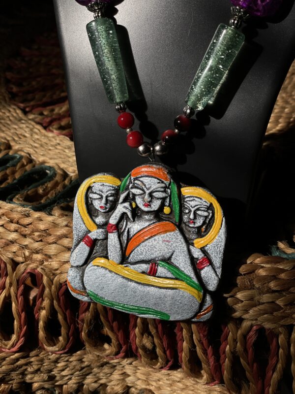 Tribal Sisters Statement Set