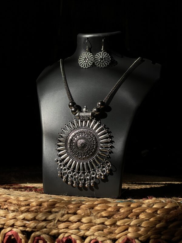 Tribal Sunburst Pendant Set