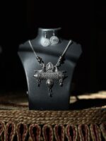 Divine Ganesha Pendant Set