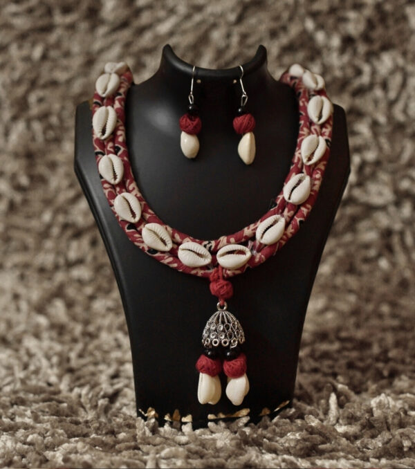 Cowrie Charm Tribal Necklace Set