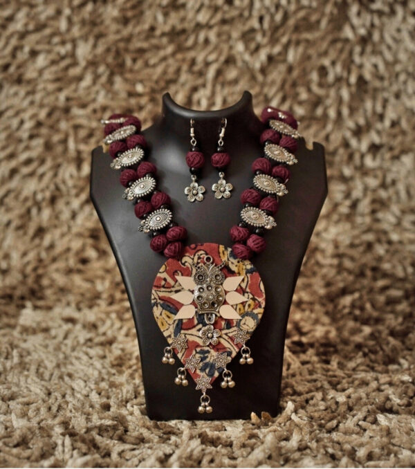 Vintage Bloom Afghani Thread Necklace Set – Maroon & Silver