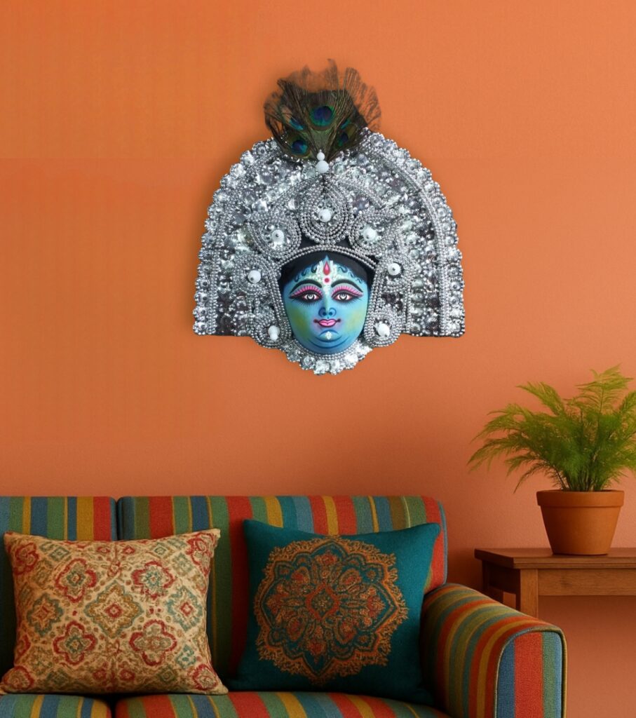 NeelKanthi Devi – Silver Aura Mukhosh