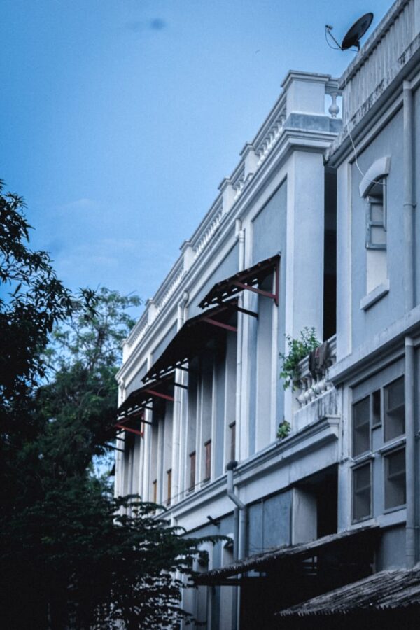 Echoes of Colonial Calm