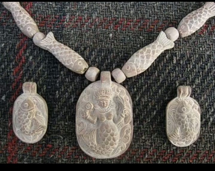 Soapstone Carving - Mermaid Pendant Set Matsyakanya