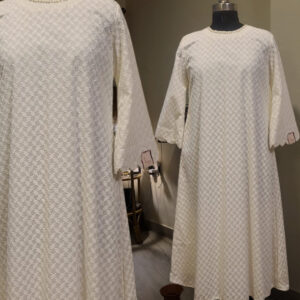 Sitara – Pearl White Chikankari Kurta with Bead Embroidery